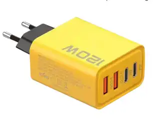 CAIXINHA DE CARREGADOR COM 2 ENTRADAS USB E 2 USB A 120 W DE COR ALEATORIS ( PRETO, BRANCO OU AMARELO )
